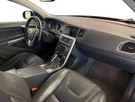 Volvo V60 2014 Musta