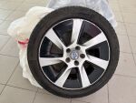 Volvo V60 2014 Musta