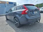 Volvo V60 2014 Musta