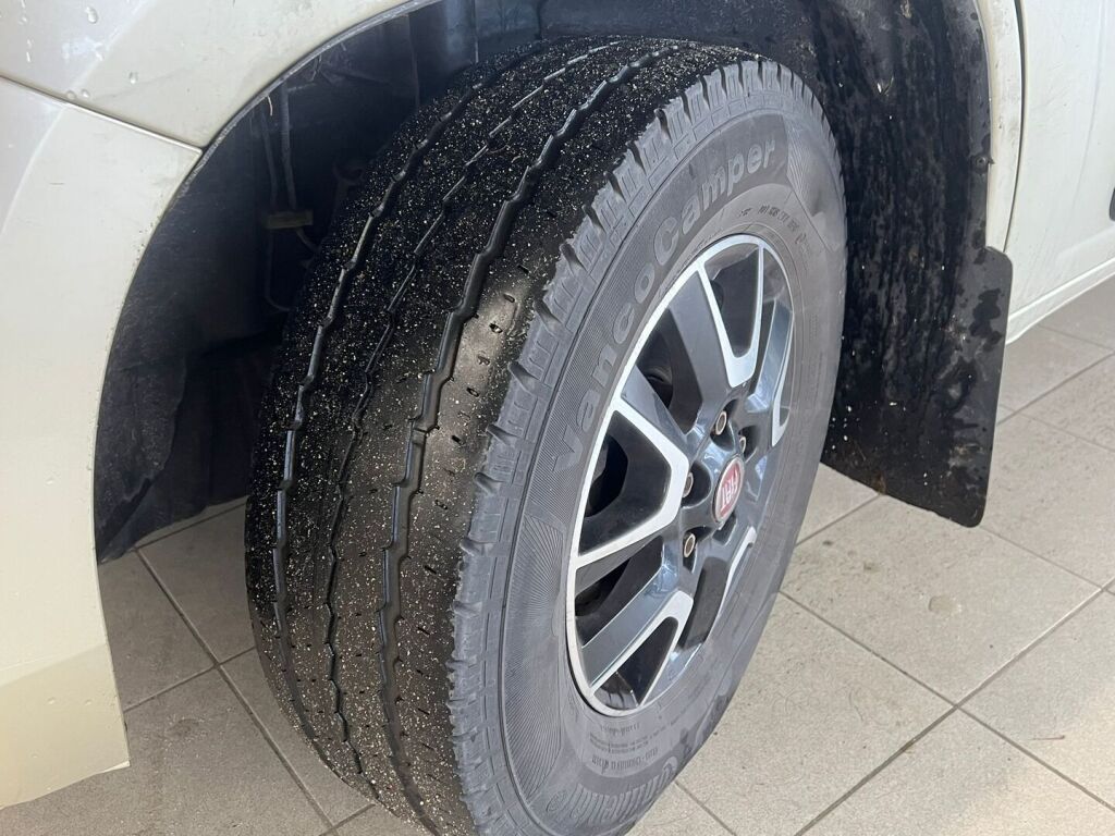 Pössl Roadcar VAN R 640 2019 Ruskea (beige)