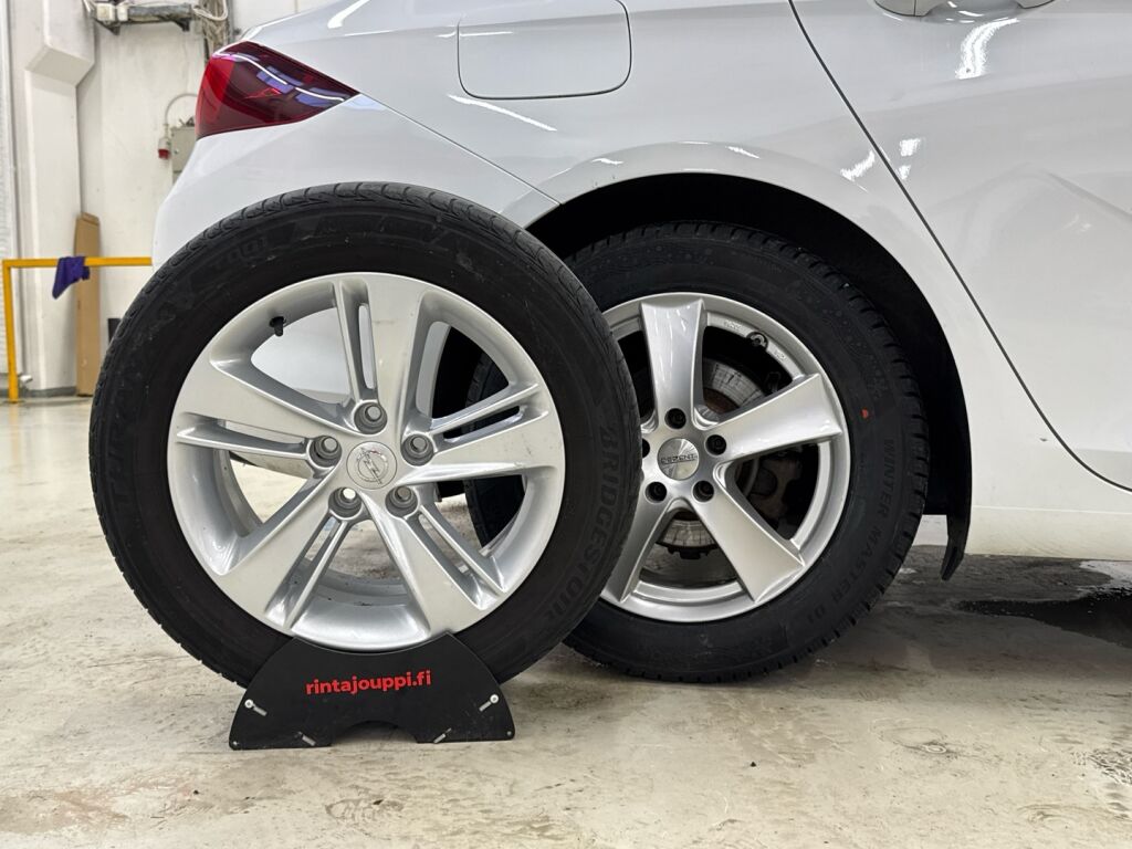 Opel Insignia 2019 Valkoinen