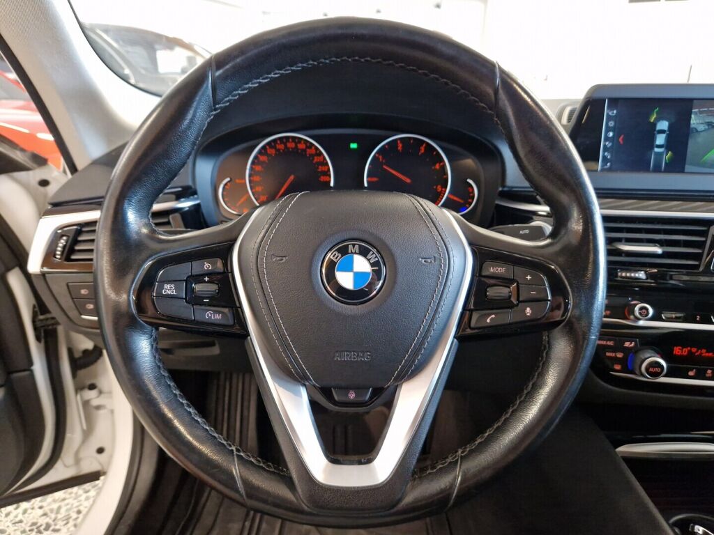 BMW 520 2019 Valkoinen