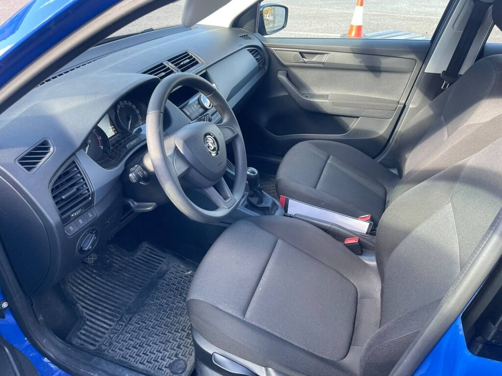 Skoda Fabia Combi 1,0 TSI 95 Active 2019, bild 6/8