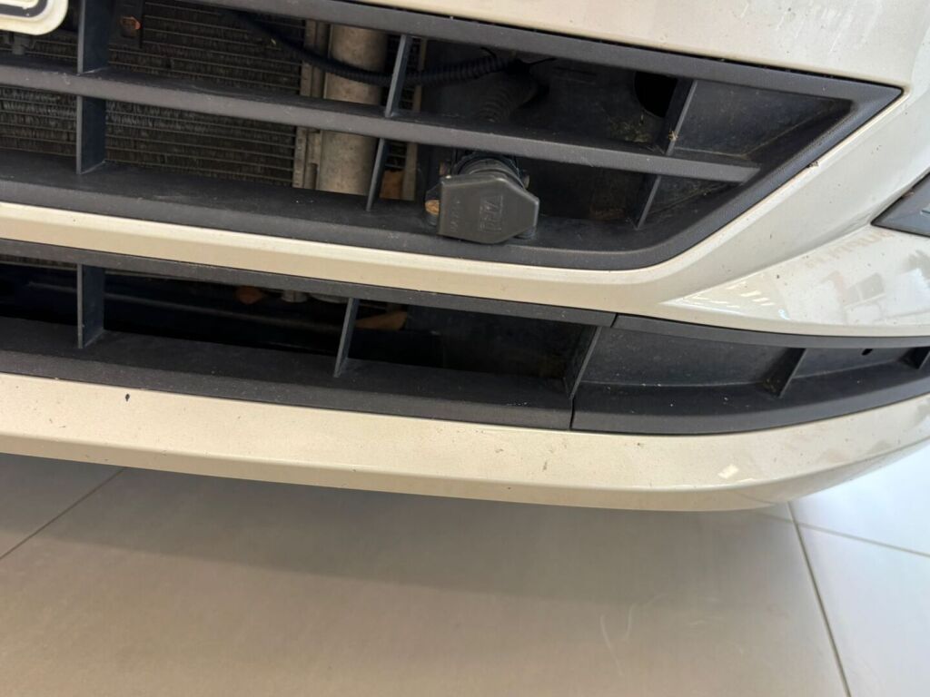 Volkswagen Polo 2019 Hopea