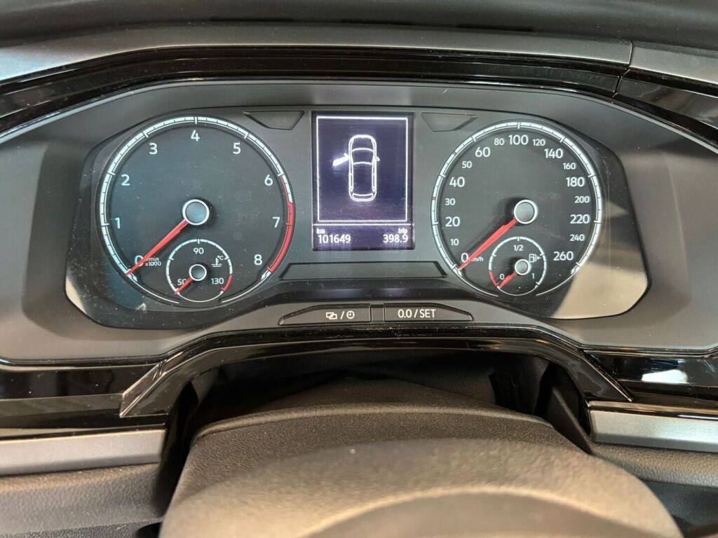 Volkswagen Polo 2019 Hopea