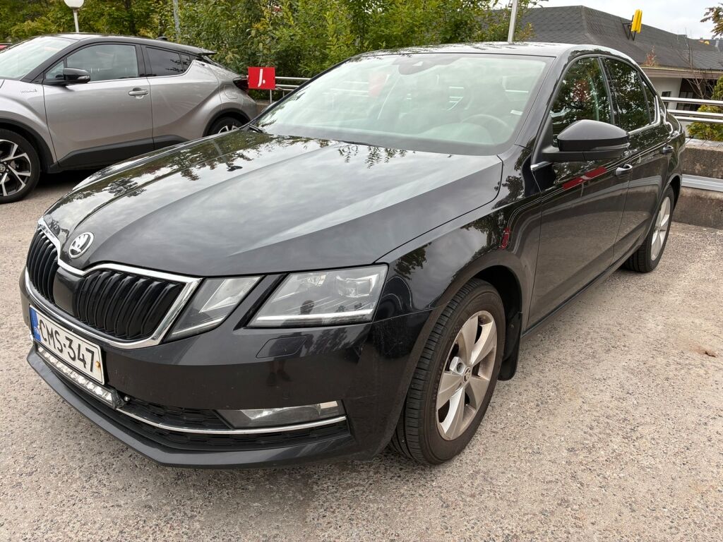 Skoda Octavia 2019 Musta