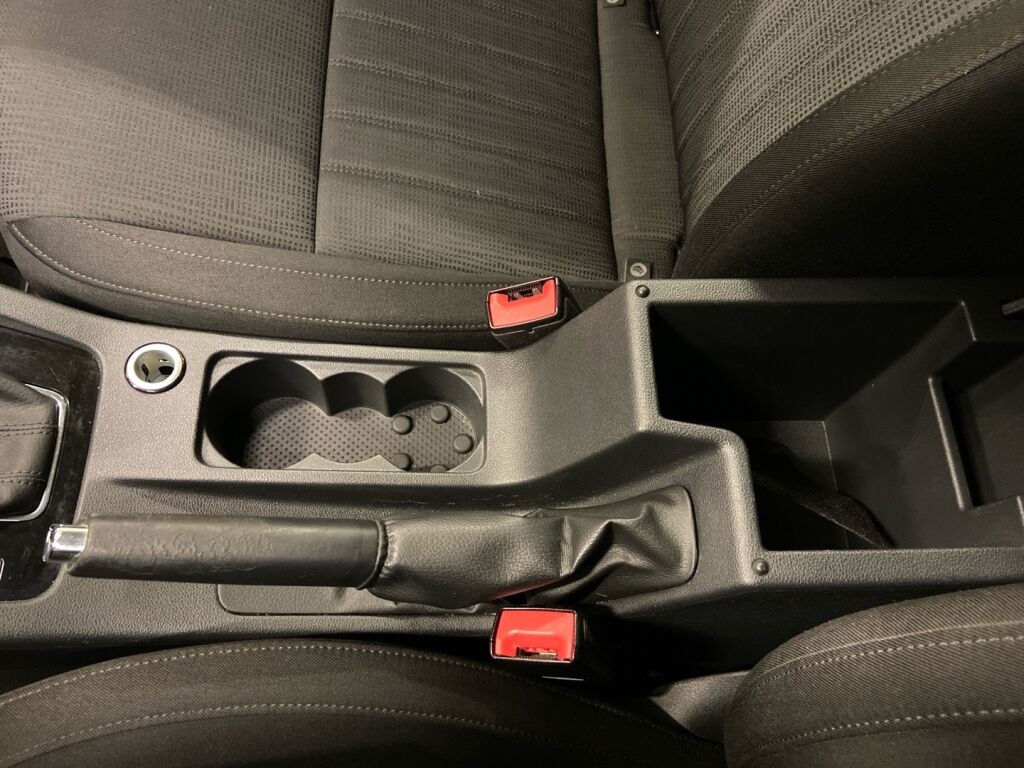 Skoda Octavia 2019 Harmaa