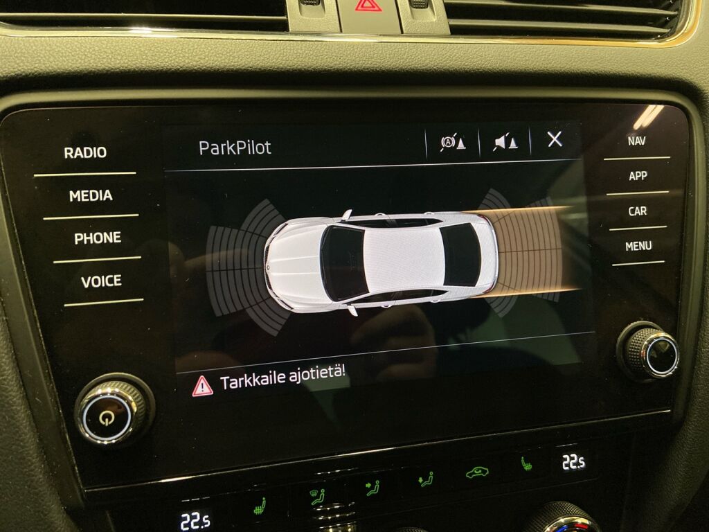 Skoda Octavia 2019 Harmaa