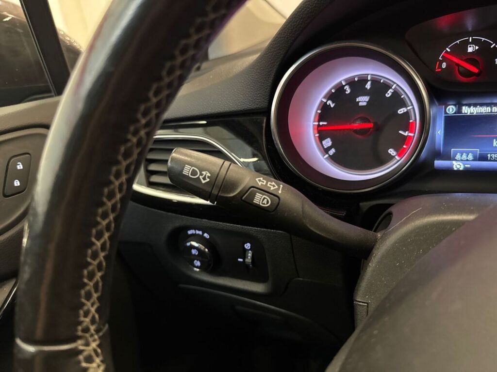 Opel Astra 2019 Ruskea (beige)