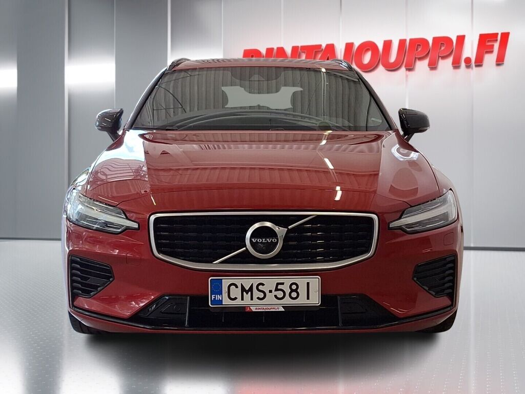 Volvo V60 2019 Punainen