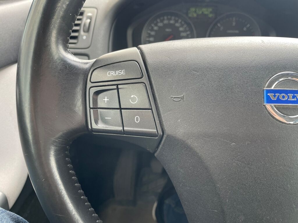 Volvo V50 2009 Sininen