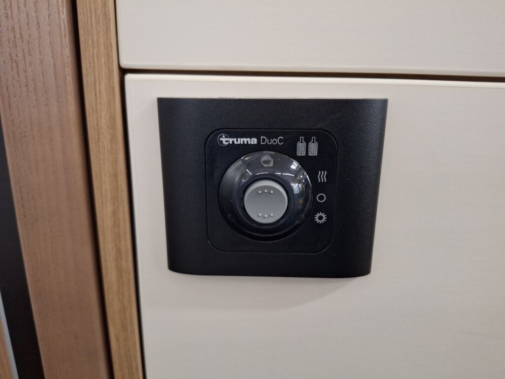 Sun living S70 2019 Valkoinen