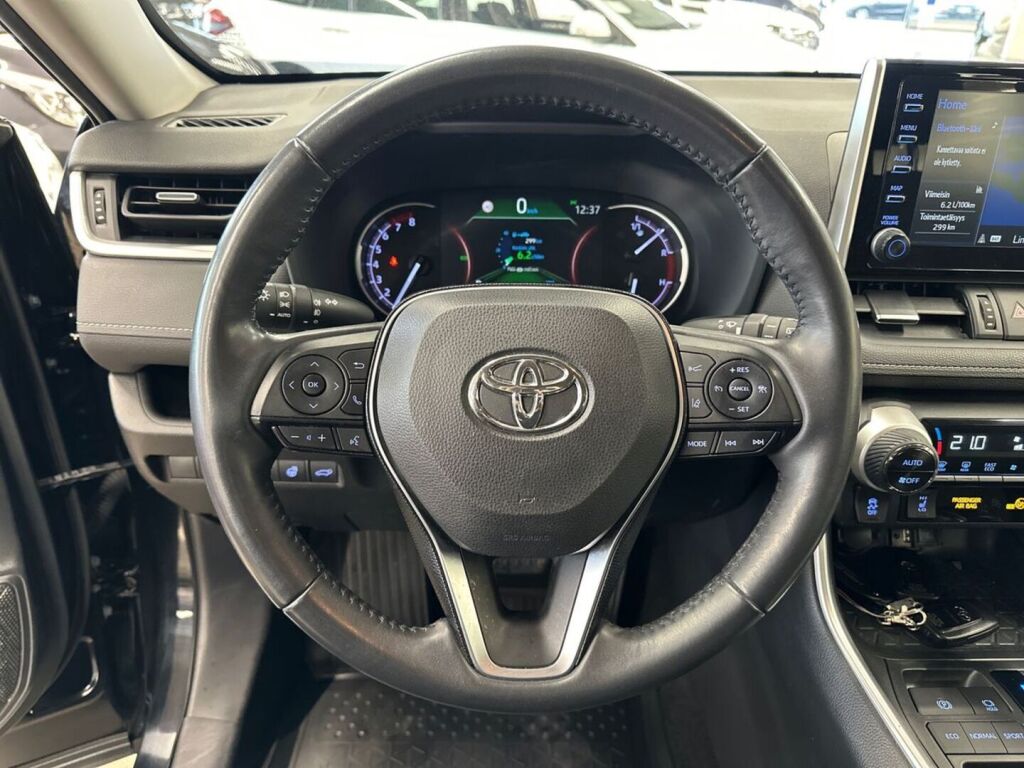 Toyota RAV4 2019 Musta