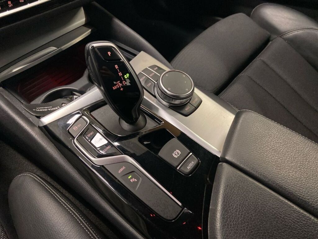 BMW 530 2019 Harmaa