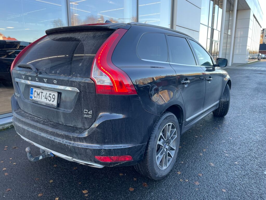Volvo XC60 2015 Musta