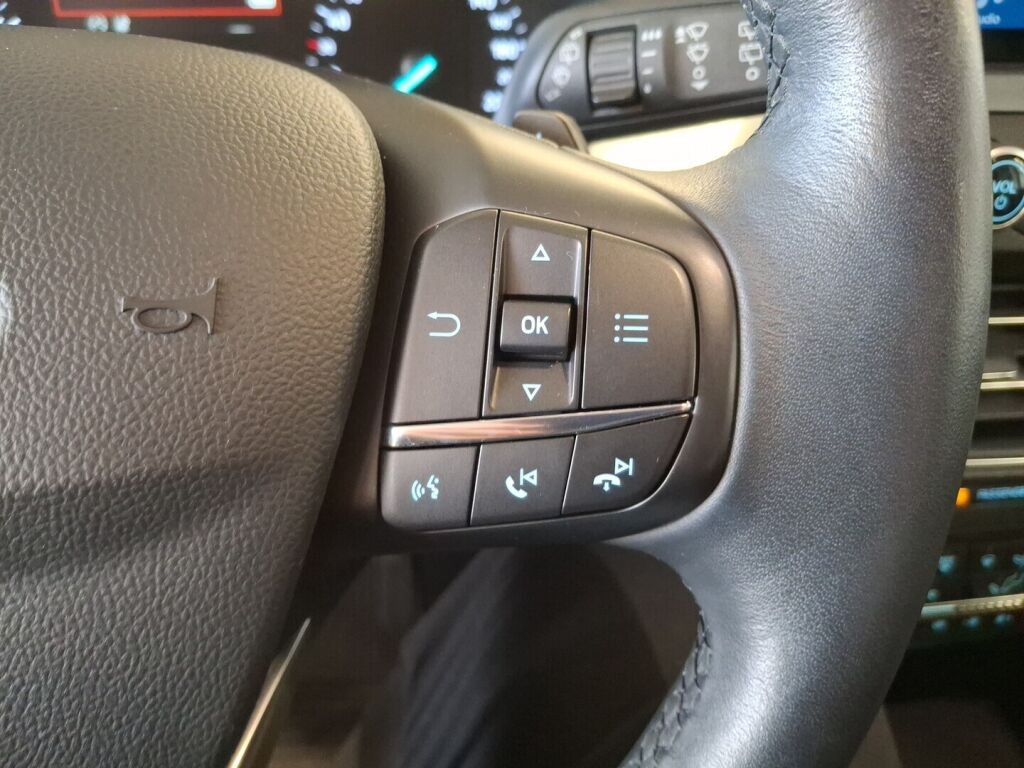 Ford Focus 2019 Harmaa