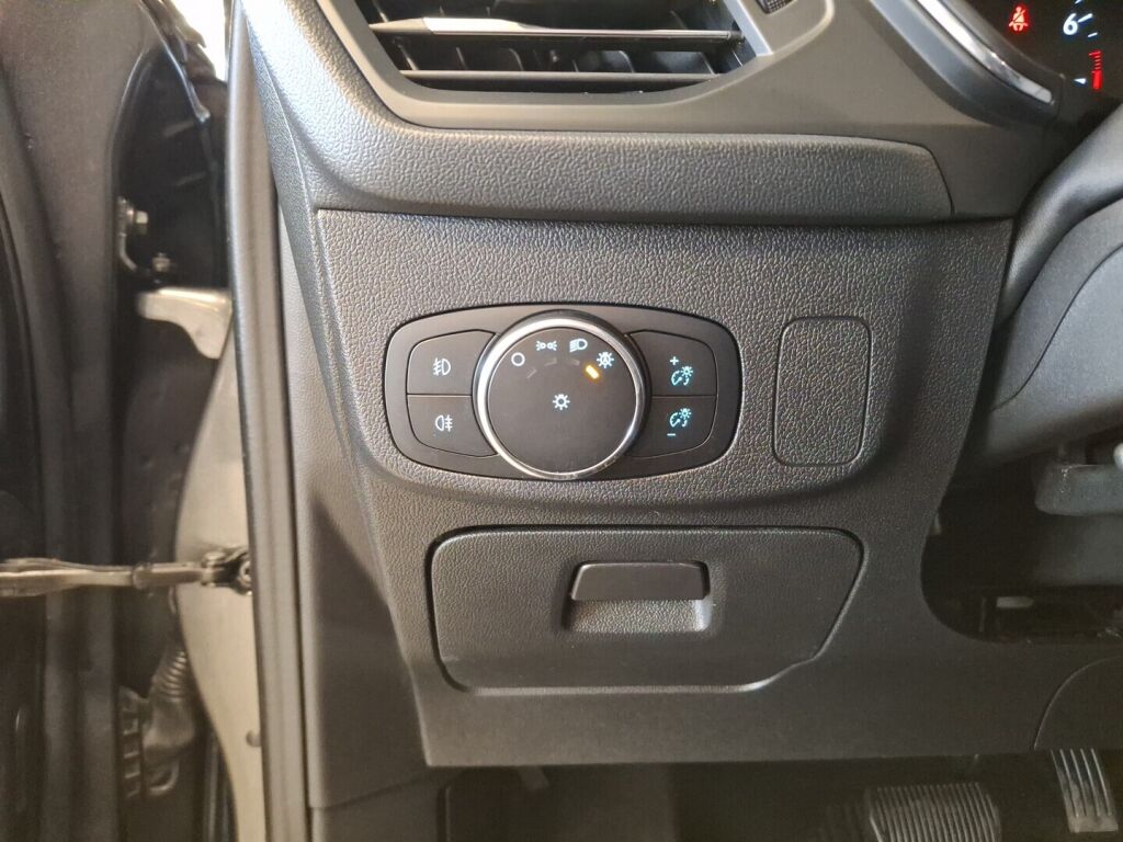 Ford Focus 2019 Harmaa