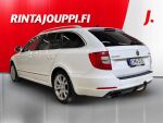 Skoda Superb 2013 Valkoinen