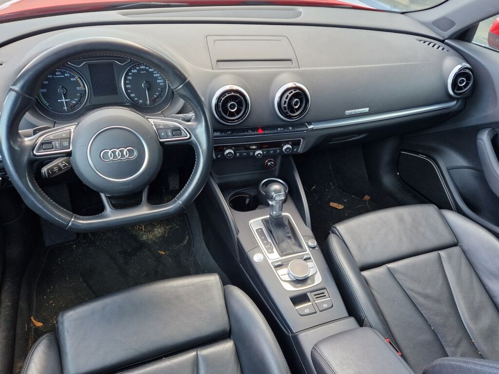 Audi A3 2014 Punainen
