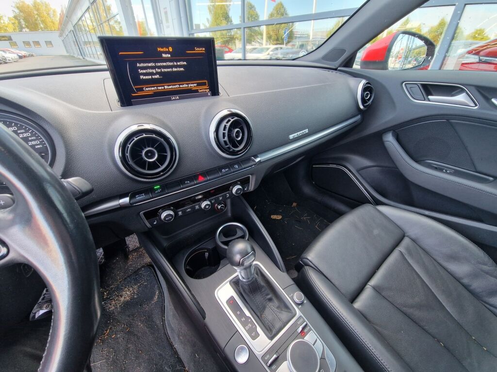 Audi A3 2014 Punainen