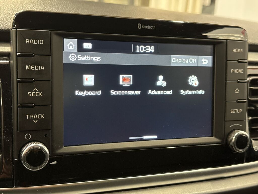 Kia Rio 2020 Punainen