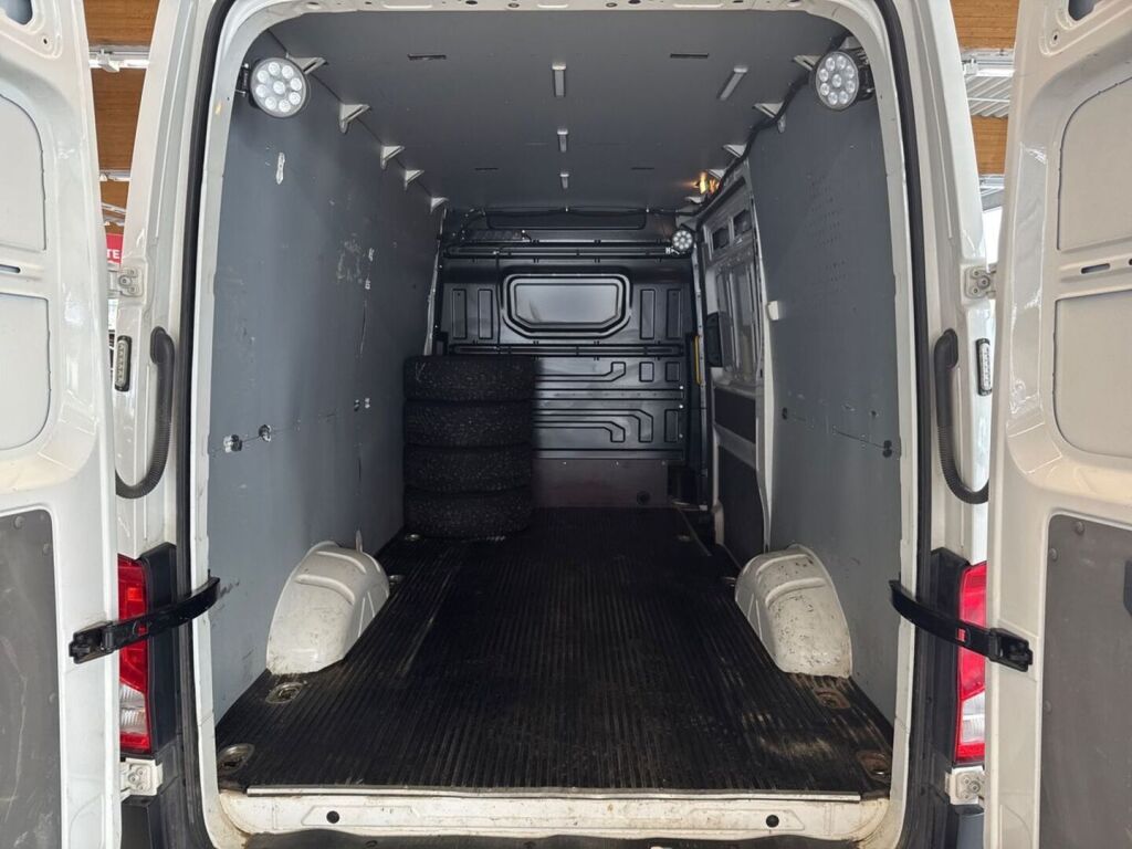 Volkswagen Crafter 2019 Valkoinen