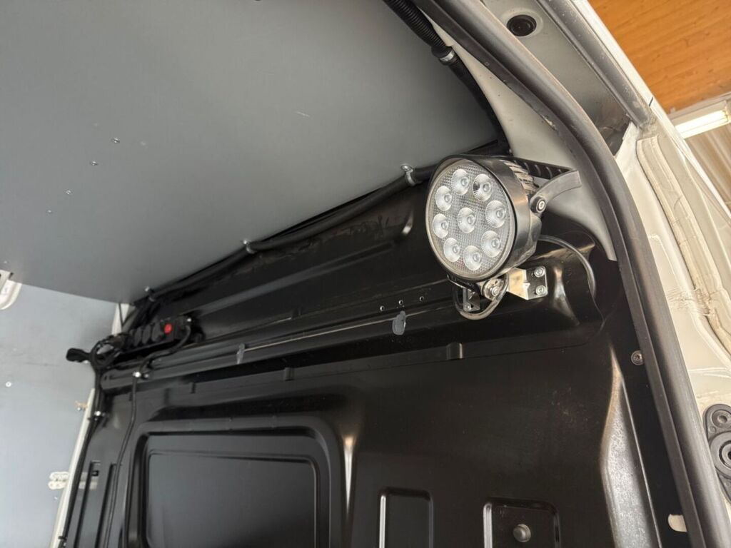 Volkswagen Crafter 2019 Valkoinen