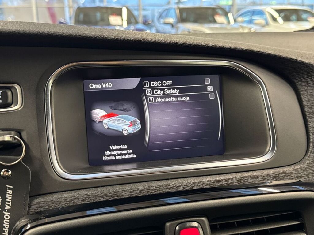 Volvo V40 2020 Valkoinen