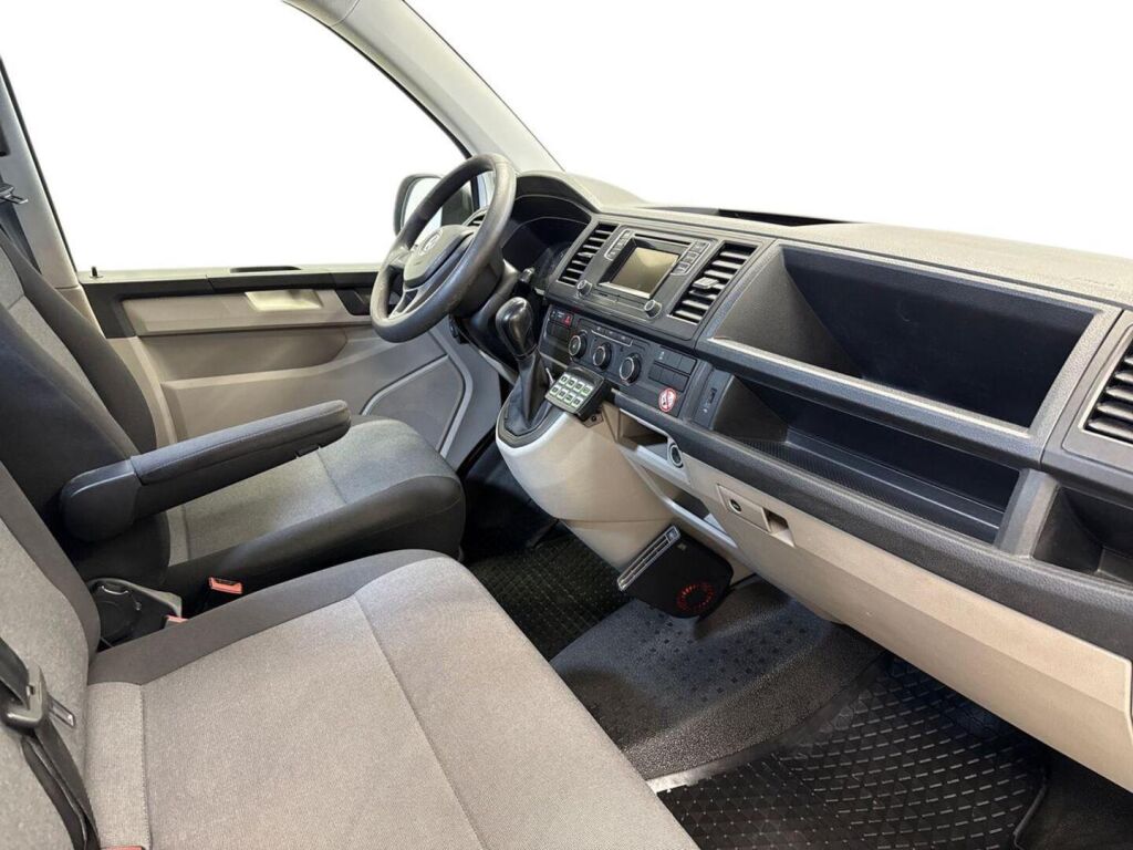 Volkswagen Transporter 2019 Valkoinen