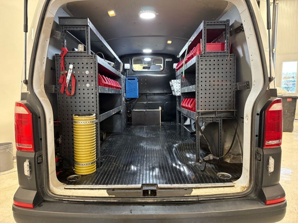 Volkswagen Transporter 2019 Valkoinen