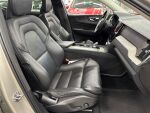 Volvo XC60 2019 Ruskea (beige)