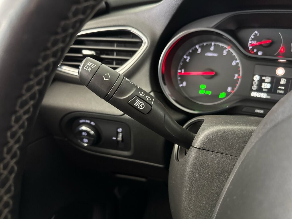 Opel Grandland X 2020 Valkoinen