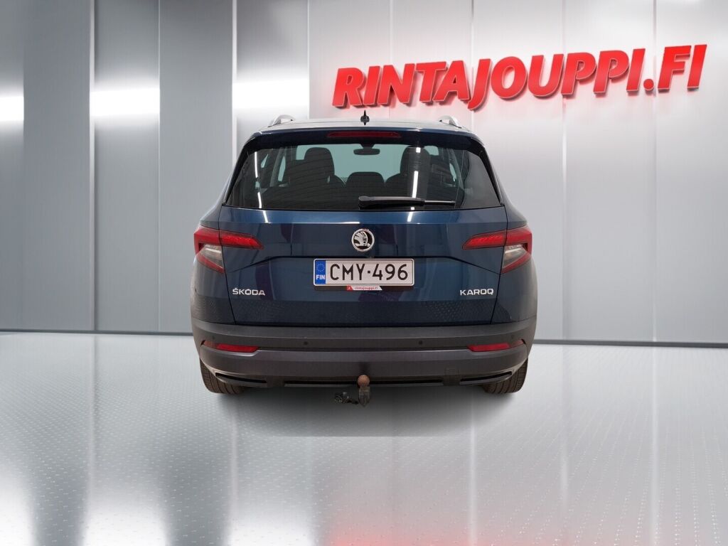 Skoda Karoq 2019 Sininen