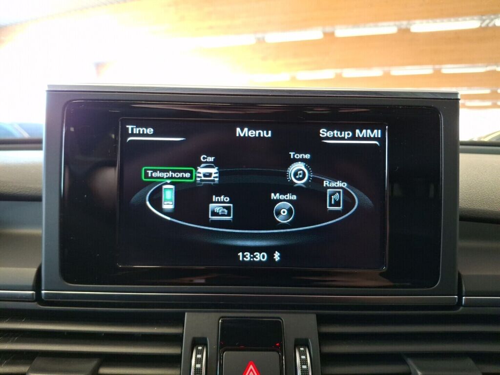 Audi A6 2015 Punainen