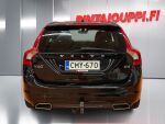 Volvo V60 2016 Musta