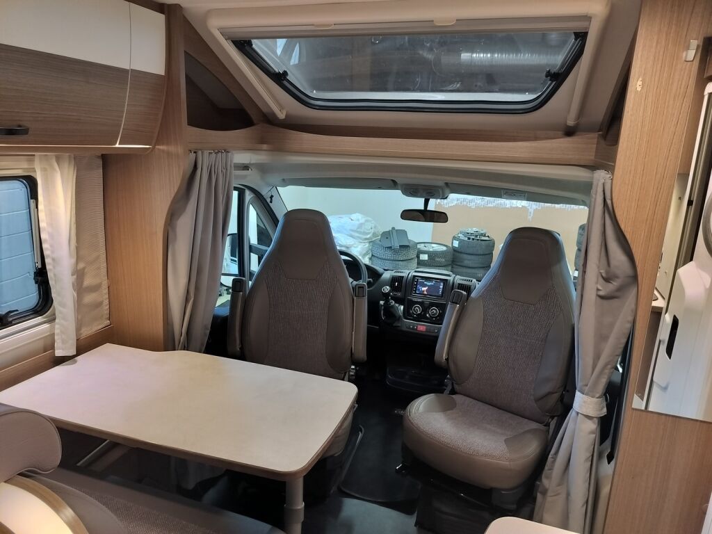 Carado T 135 2020 Valkoinen