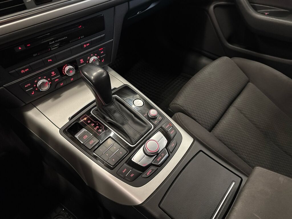 Audi A6 2016 Musta