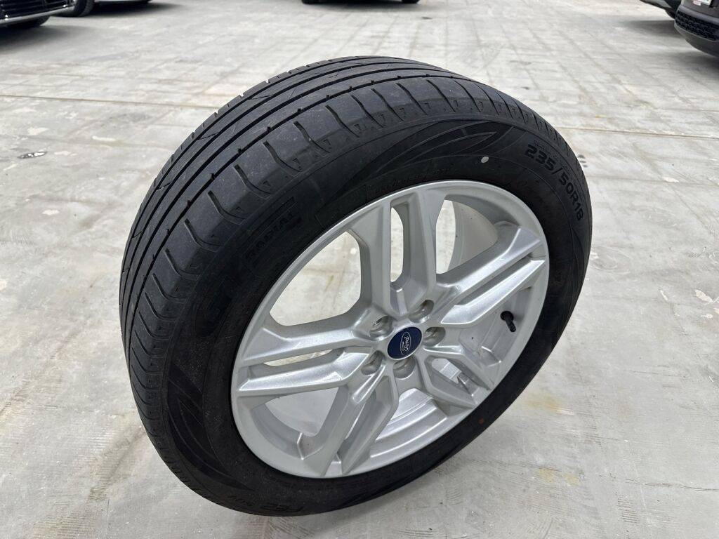 Ford S-Max 2015 Ruskea (beige)