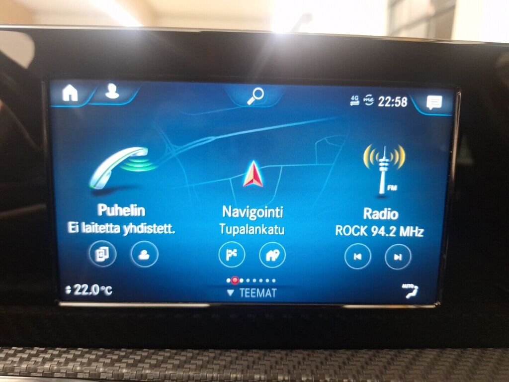 Mercedes-Benz A 2019 Punainen