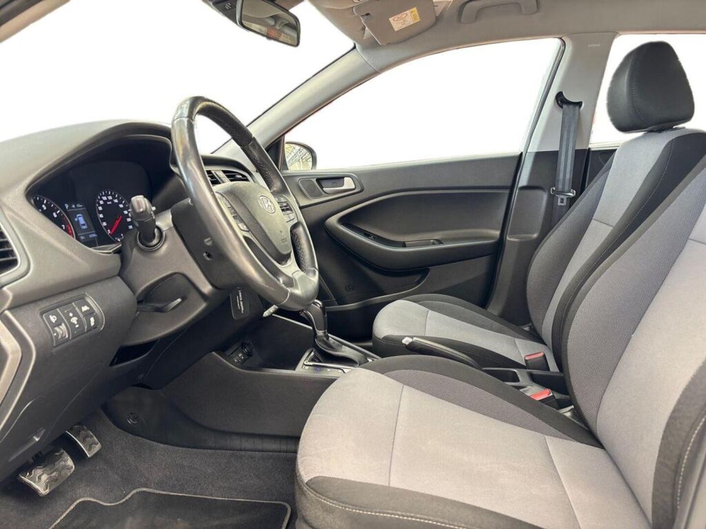 Hyundai i20 Active Cross 2019 Hopea
