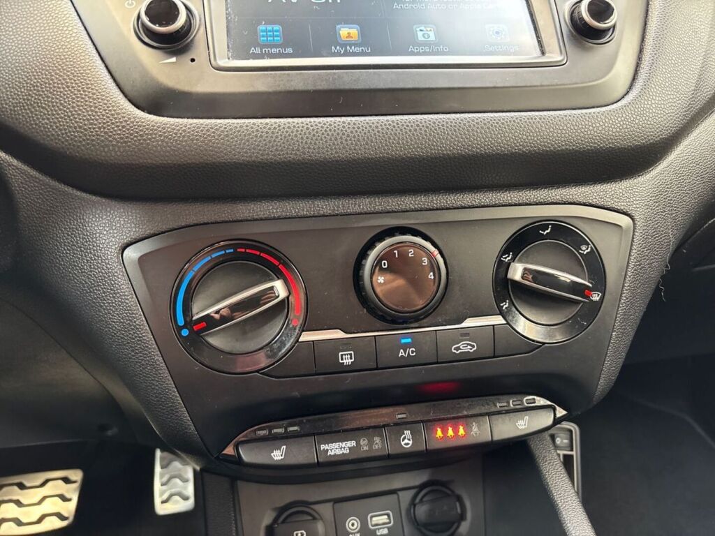 Hyundai i20 Active Cross 2019 Hopea