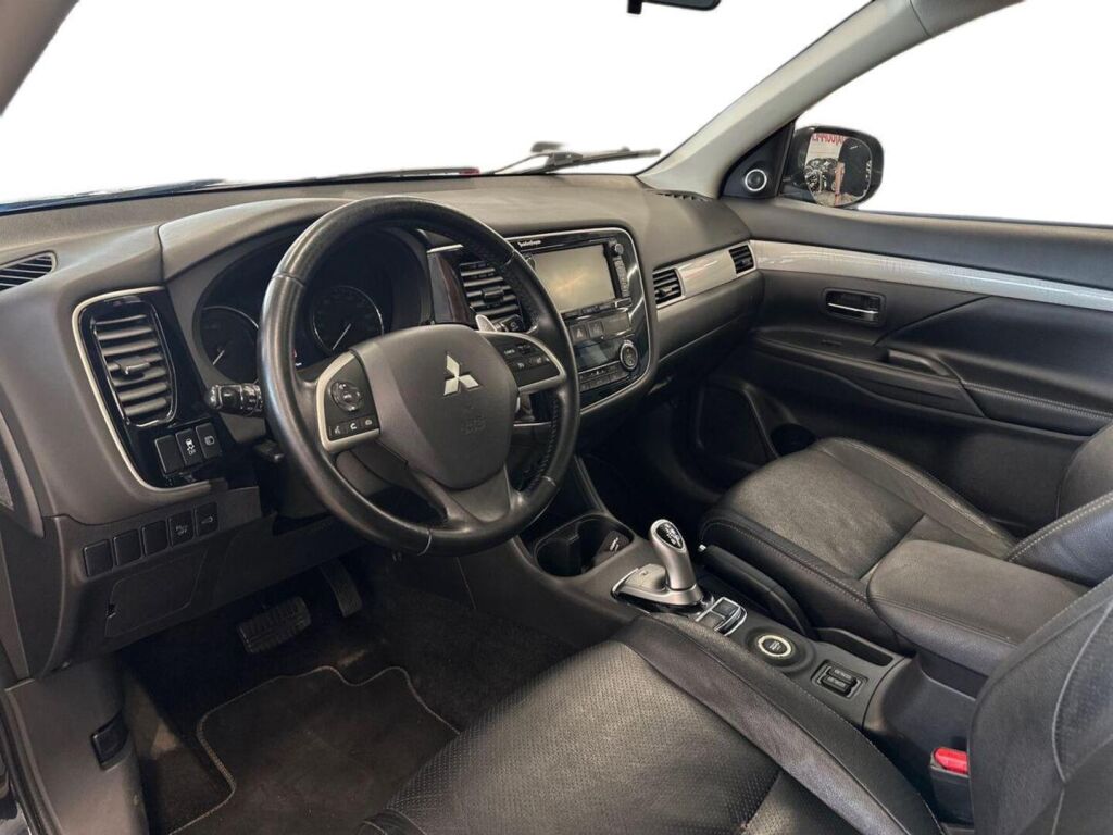 Mitsubishi Outlander 2013 