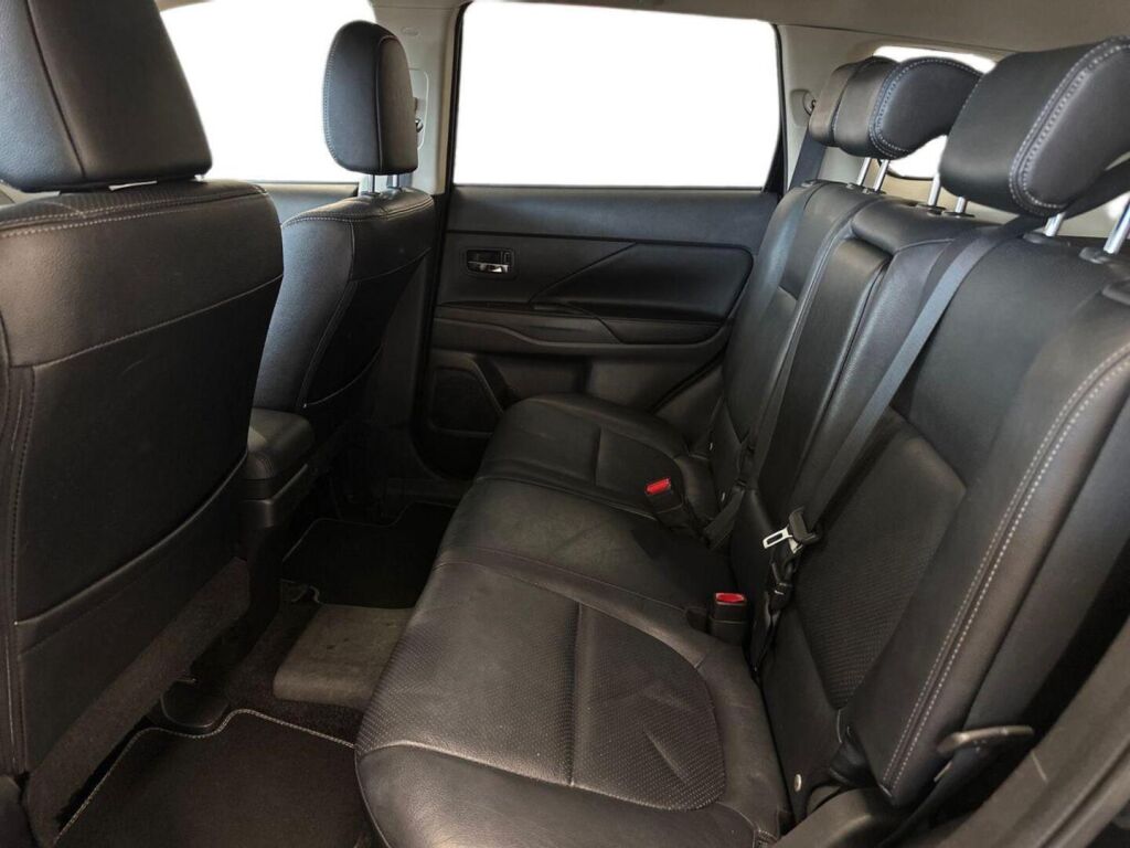 Mitsubishi Outlander 2013 