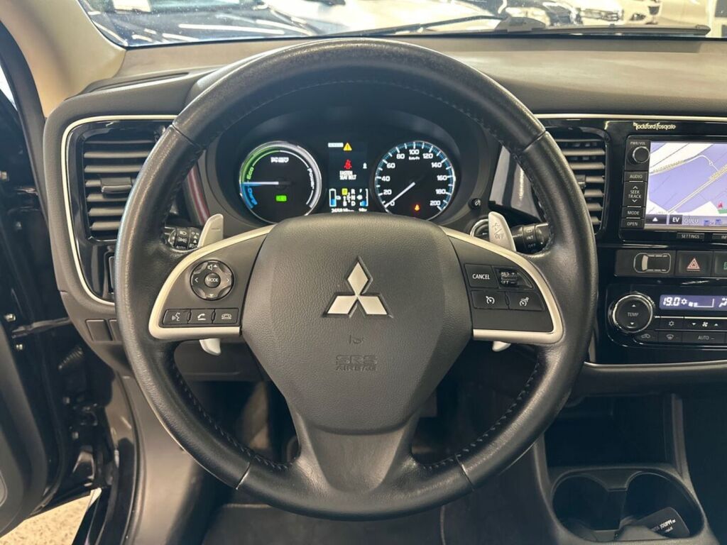 Mitsubishi Outlander 2013 