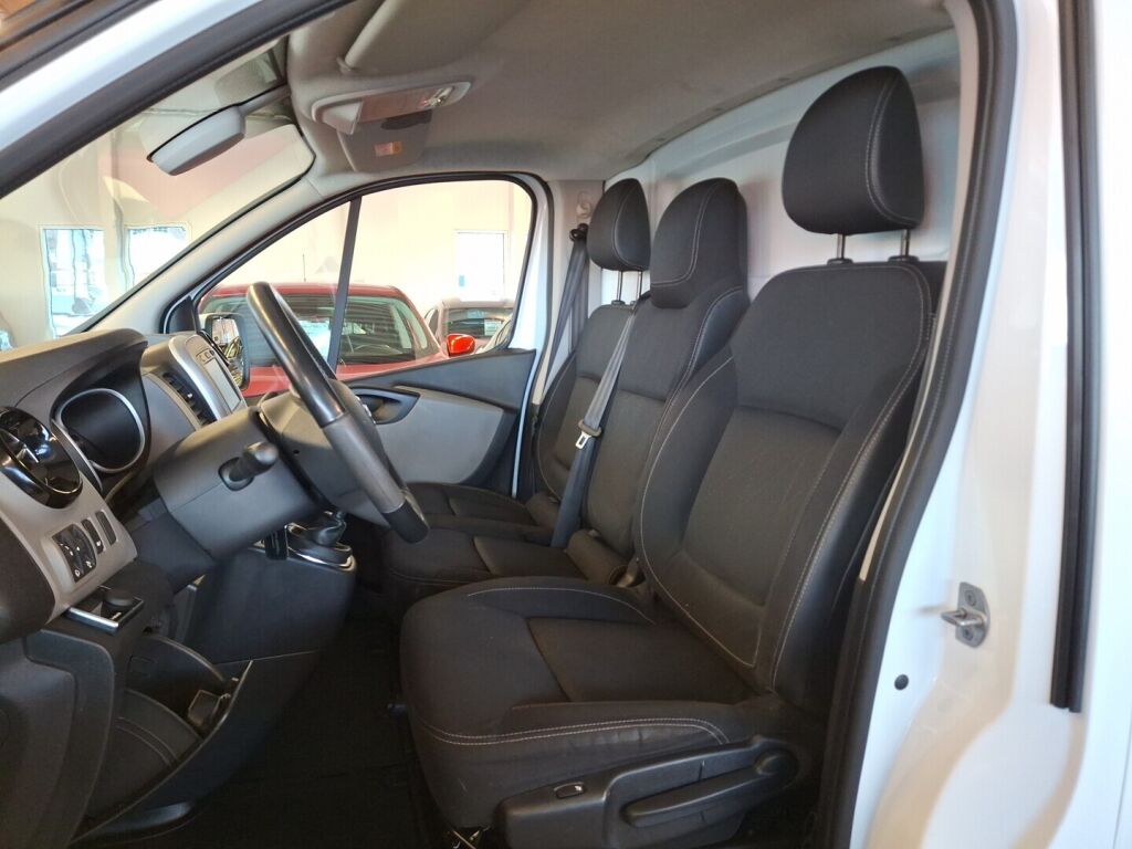 Nissan NV300 2019 Valkoinen