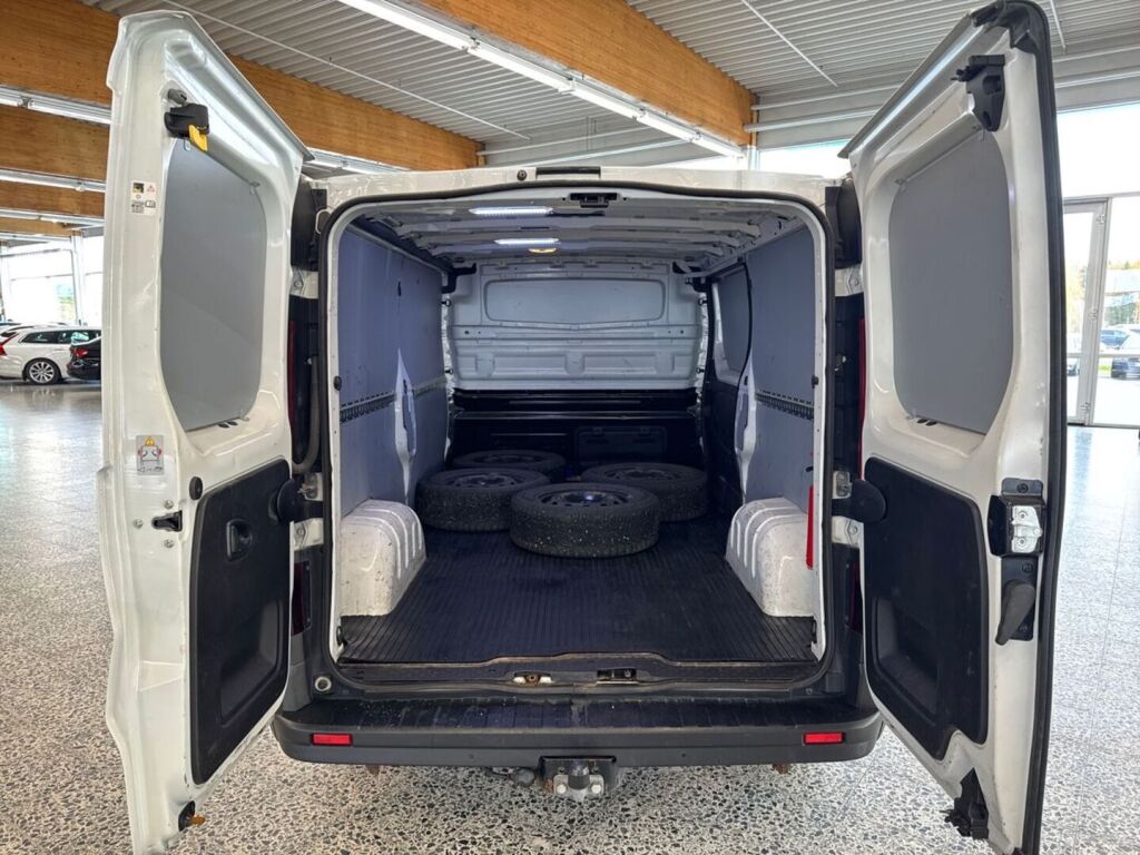 Renault Trafic 2019 Valkoinen