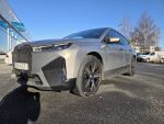 BMW iX 2023 Harmaa (Oxide Grey II Metallic)