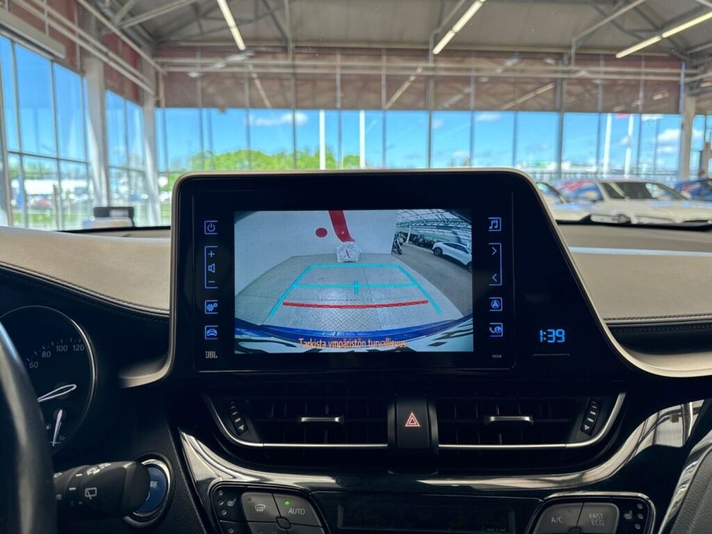 Toyota C-HR 2019 Sininen