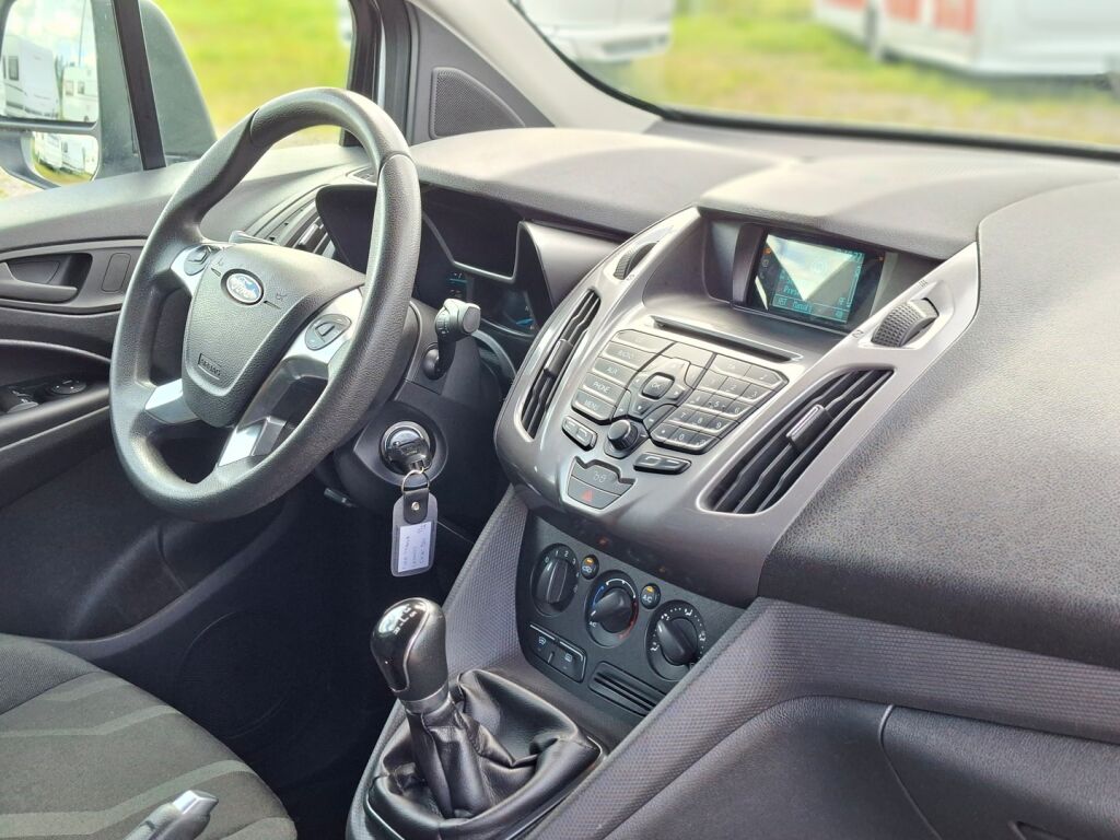 Ford Transit Connect 2015 Valkoinen