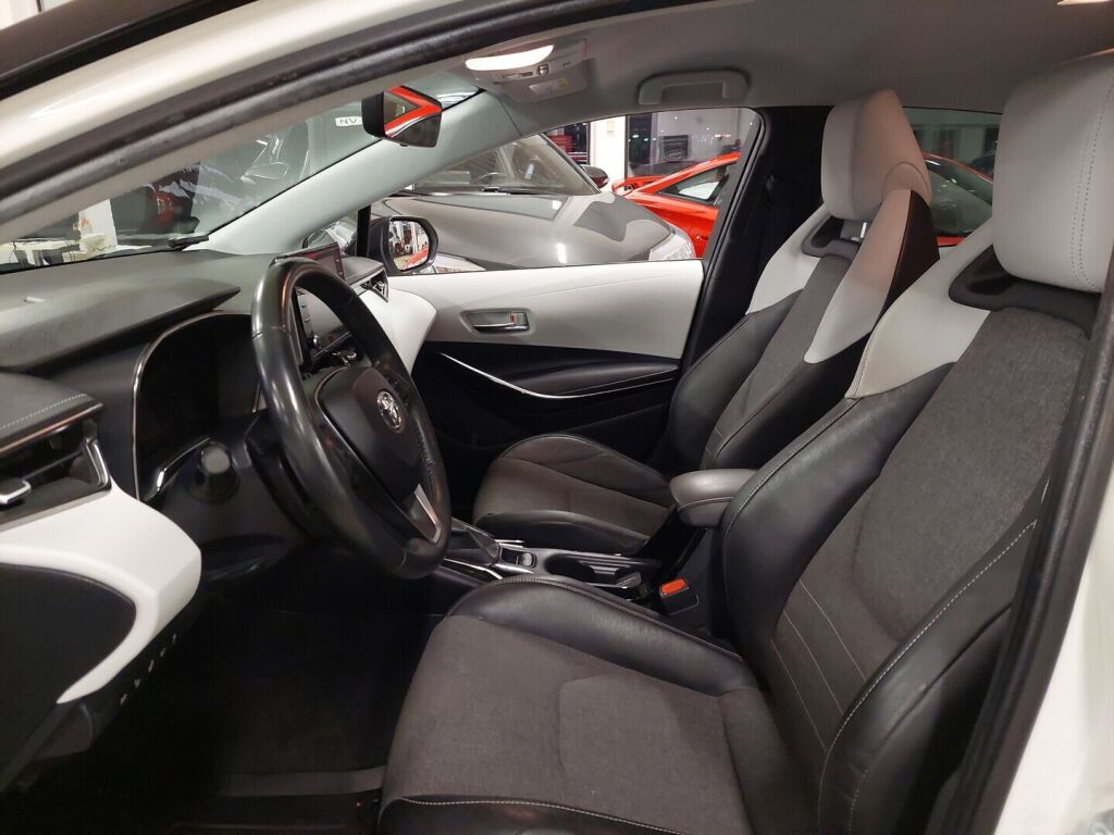 Toyota Corolla 2019 Valkoinen